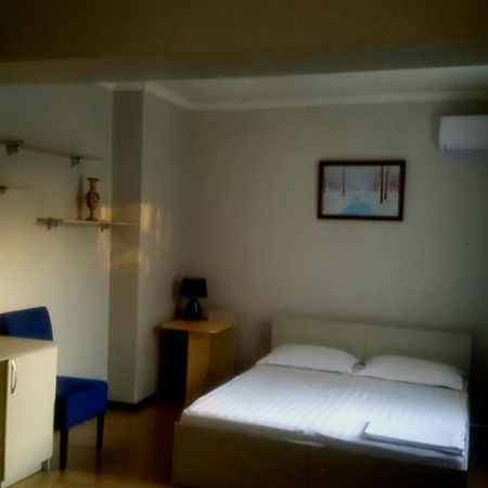 R.Street Hotel Almaty Eksteriør billede
